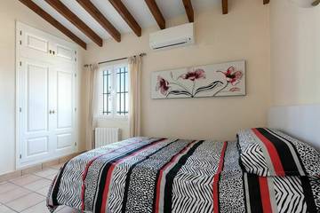 Chalet para 10 Personas en Pego, Costa Blanca, Foto 2