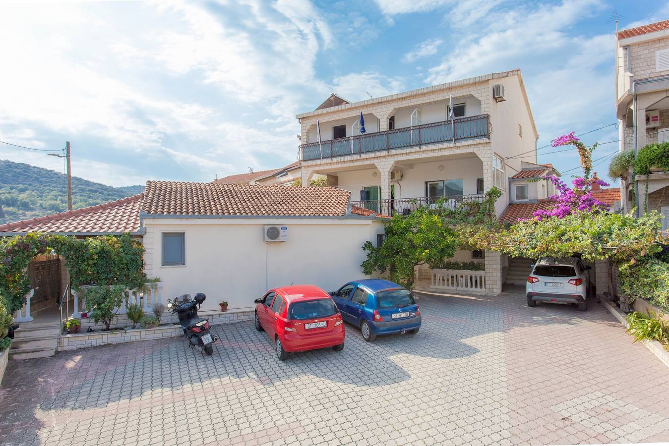 Entire apartment, One bedroom apartment with balcony and sea view Marina, Trogir A-5953-c in Marina, Split-Dalmatia