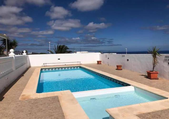 Casa rural para 8 personas, con terraza además de piscina y vistas en San Bartolomé - 3