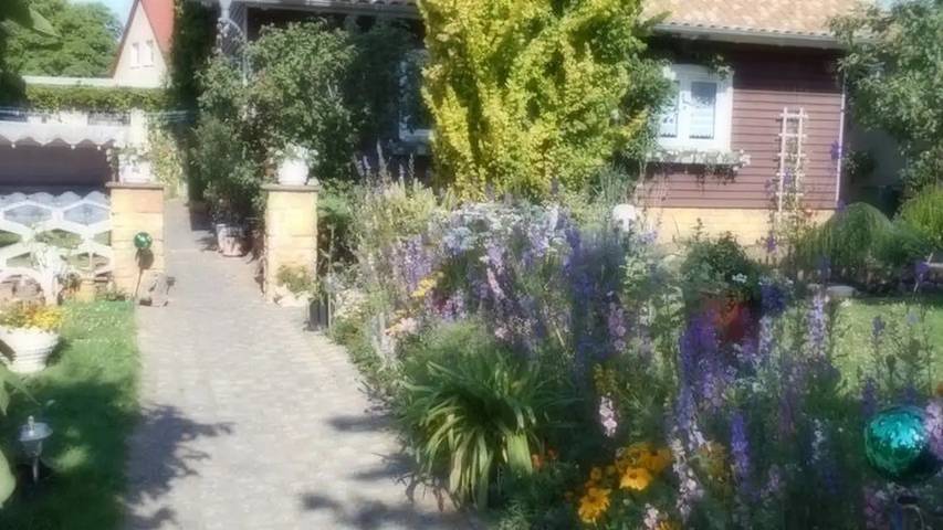 Ferienwohnung für 3 Personen, mit Garten und Balkon