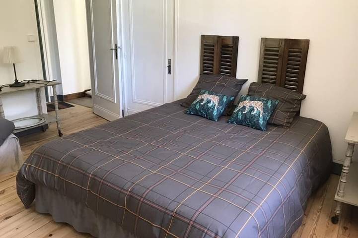 Location de vacances pour 23 personnes, avec jardin, animaux acceptés à Lalandusse - 2