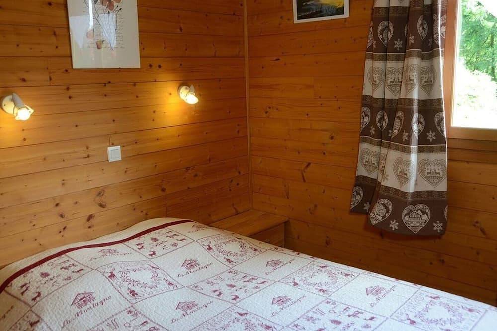 Chalet des planchettes le chamois in Marigny (Jura), Jura