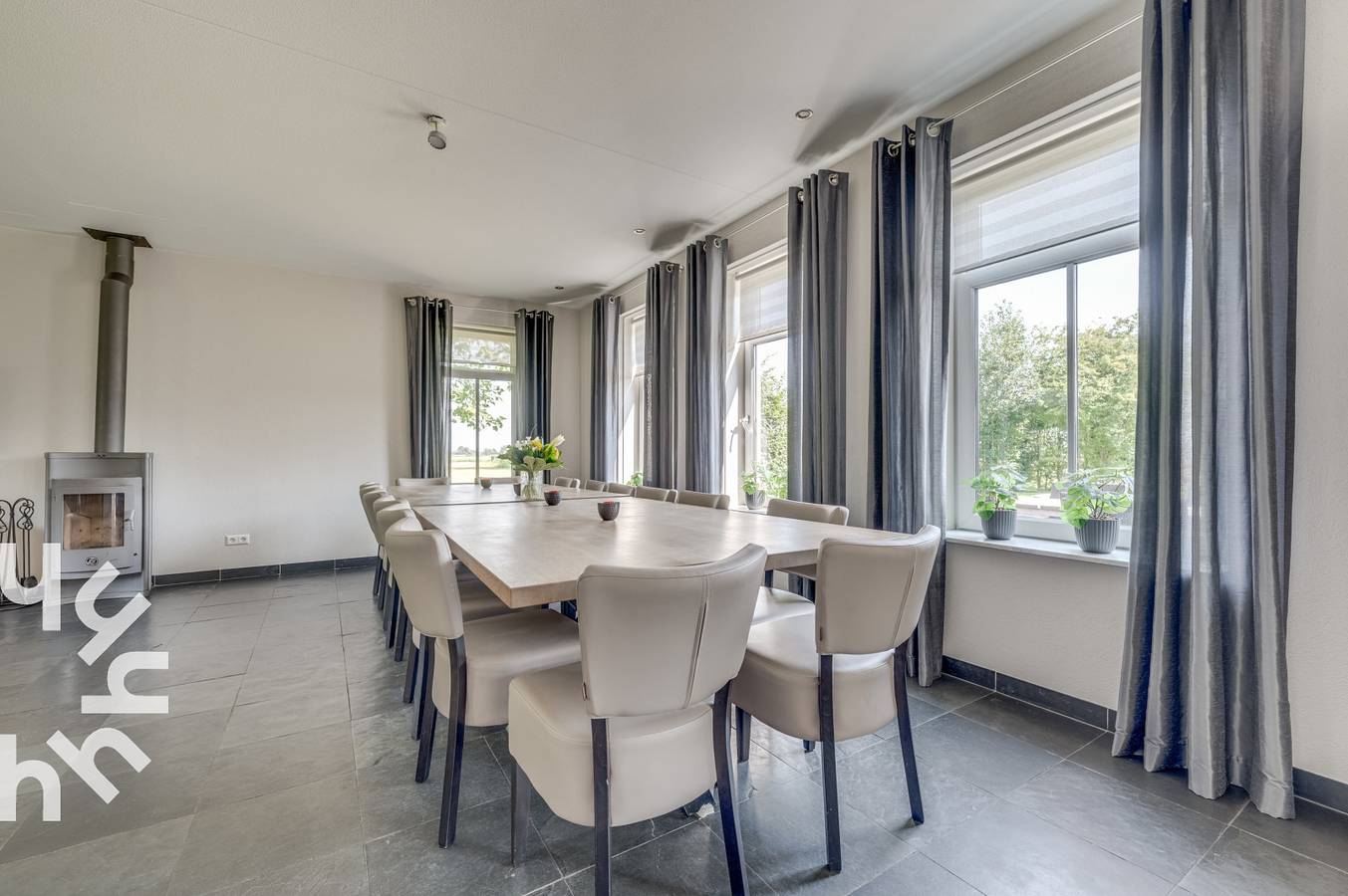 Geräumiges Ferienhaus für 16 Personen mit Sauna in Zeeland in Niederländische Nordsee