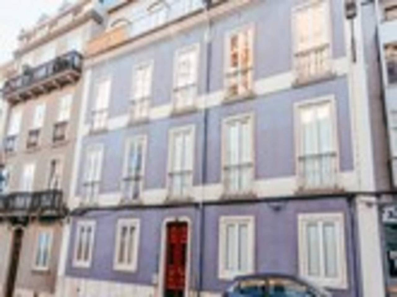Holiday apartment in Lisbon from £143 per night