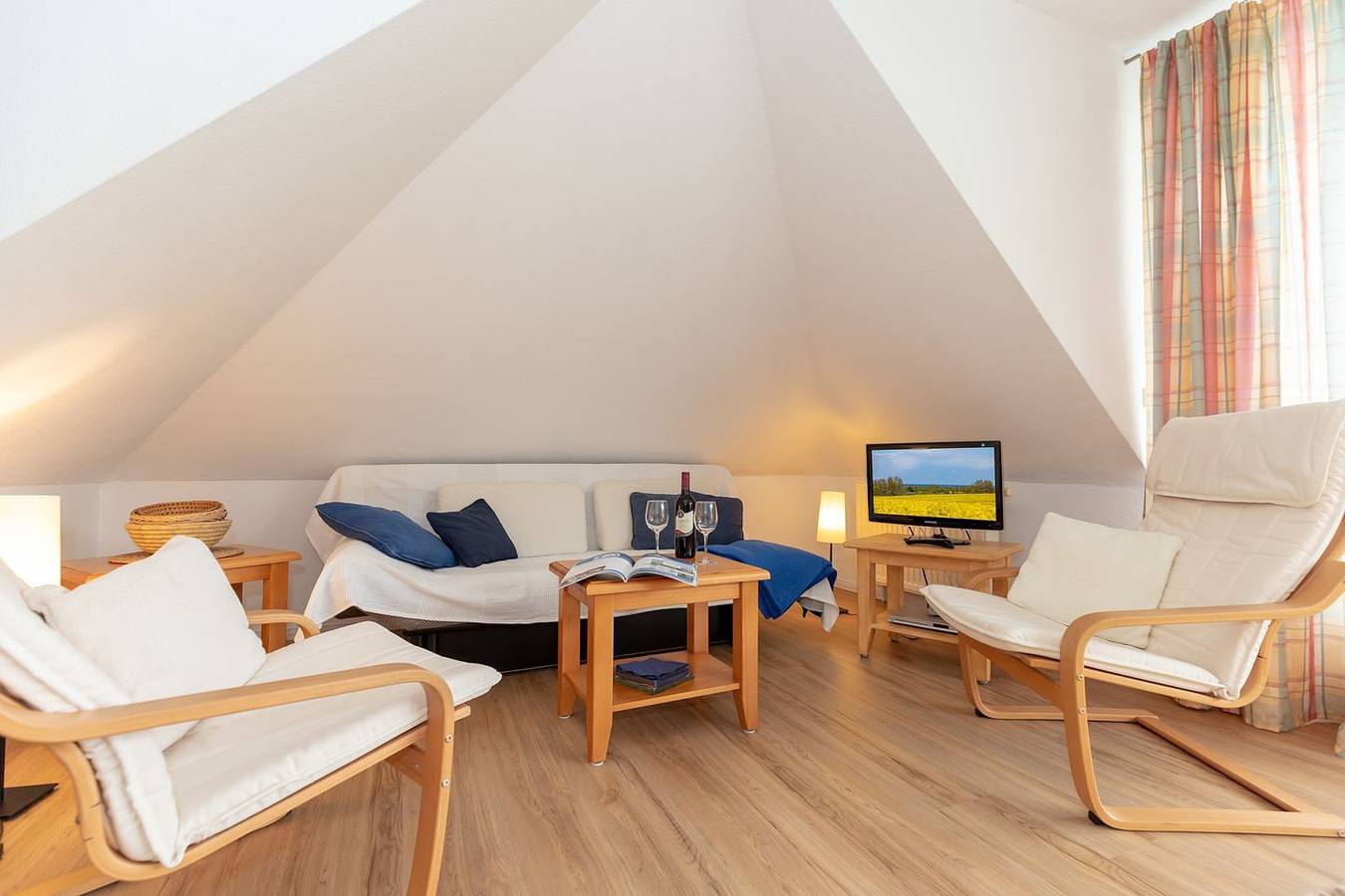 Apartamento entero, Sonnenburg We 17: strandnahe und sehr ruhige 2-Zimmer-Fewo in Ostseebad Kühlungsborn, Kühlungsborn