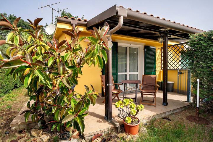Villa pour 4 personnes, avec Jardin à San Bartolomeo al Mare