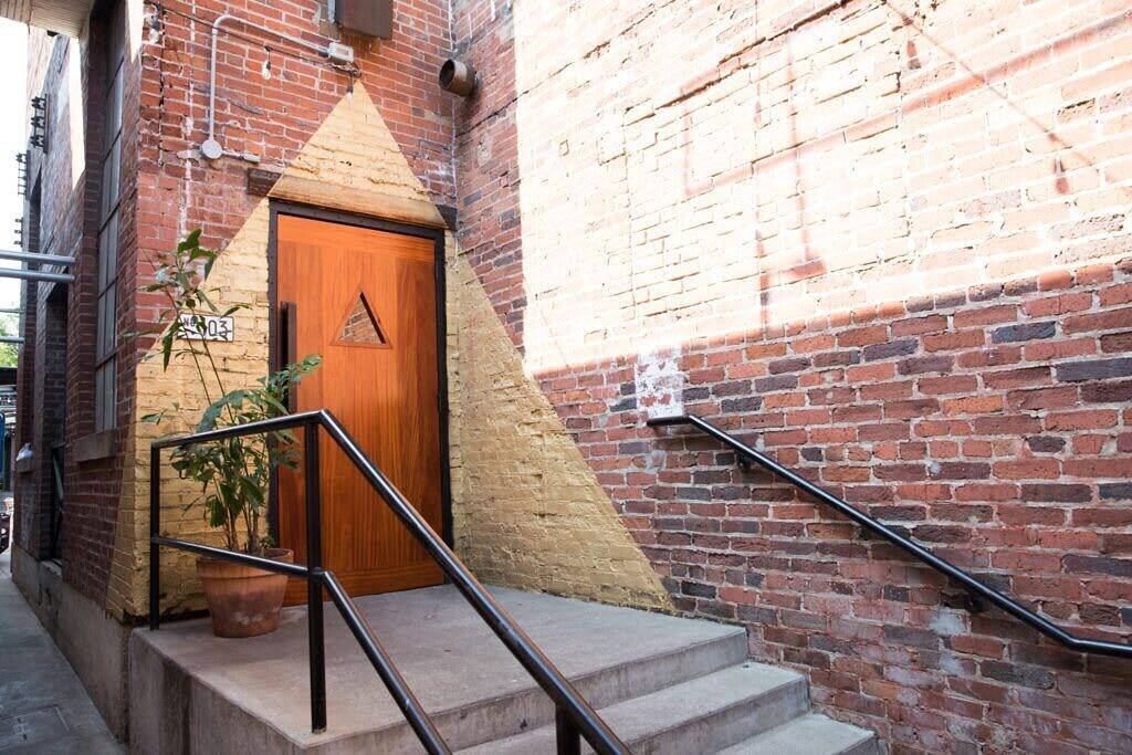 Ganze Wohnung, Suite 107: Luxe Music Row Stay, Walk to Gulch! in Nashville, Tennessee