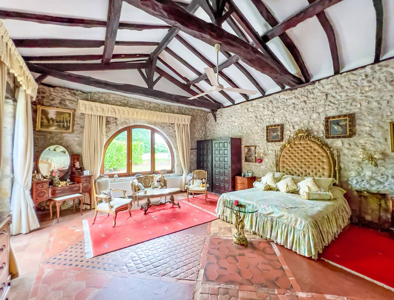 Superbe maison de campagne du 18ème siècle in Loubès-Bernac, Région de Marmande