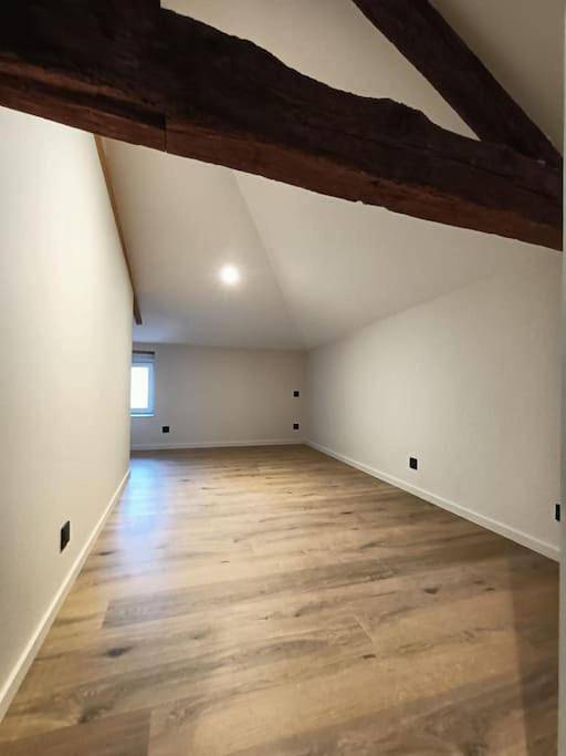 Gîte pour 6 personnes, avec jardin ainsi que vue et balcon dans Le Breuil (Rhône) - 2