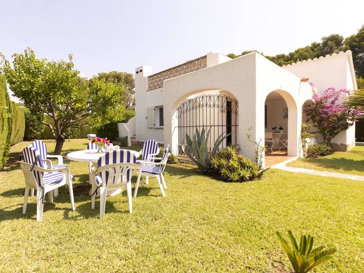 Casa de vacaciones para 6 personas, con jardín y jacuzzi, Se admiten mascotas en Cambrils