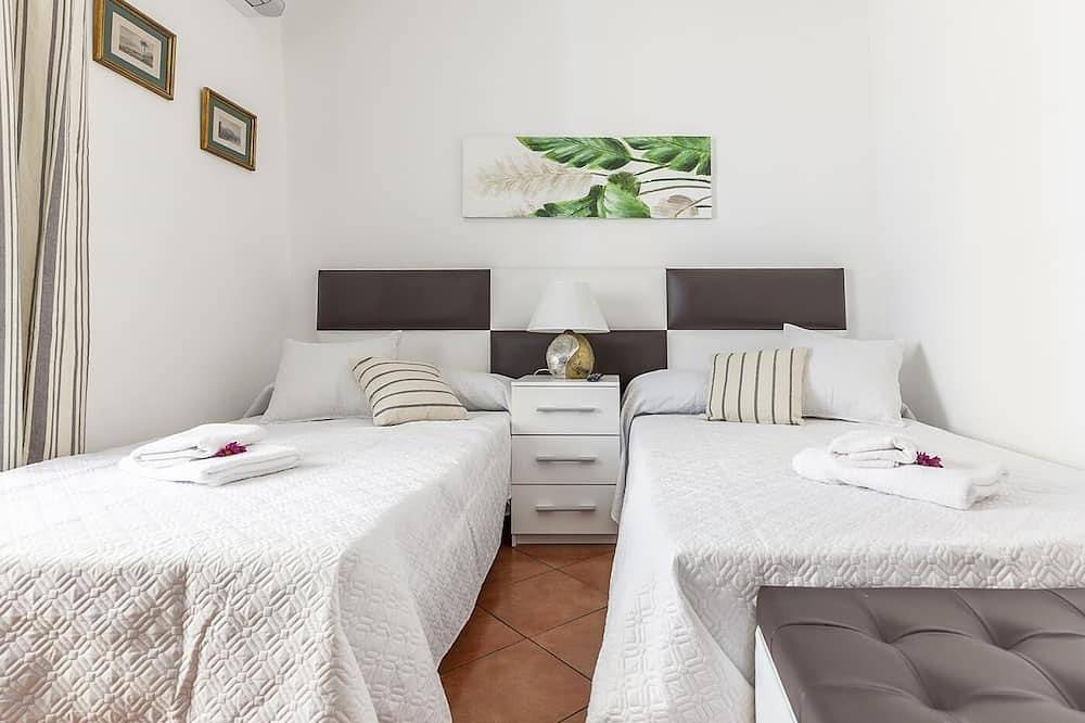 Apartamento entero, Casa De La Luz apt 4 -Elegante Casco Antiguo 2Px wifi tv ac in Casco Antiguo, Sevilla