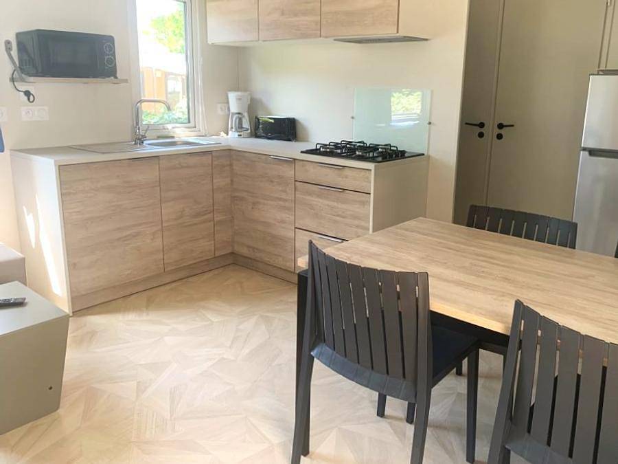 Camping Aux Coeurs Vendeens - Mobilheim 6 personen - Cottage Grand Confort in Saint-Jean-de-Monts, Vendée