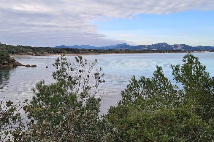 Gîte pour 6 personnes, avec jardin et terrasse dans La Bergerie