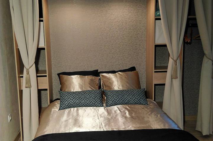 Apartamento entero, Muy lindo estudio con cama muy tranquila a 1400m. del centro y las playas in Menton, Costa mediterránea (Francia)