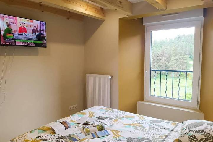 Location de vacances pour 6 personnes, avec jacuzzi et jardin à Rimeize (Lozère) - 4
