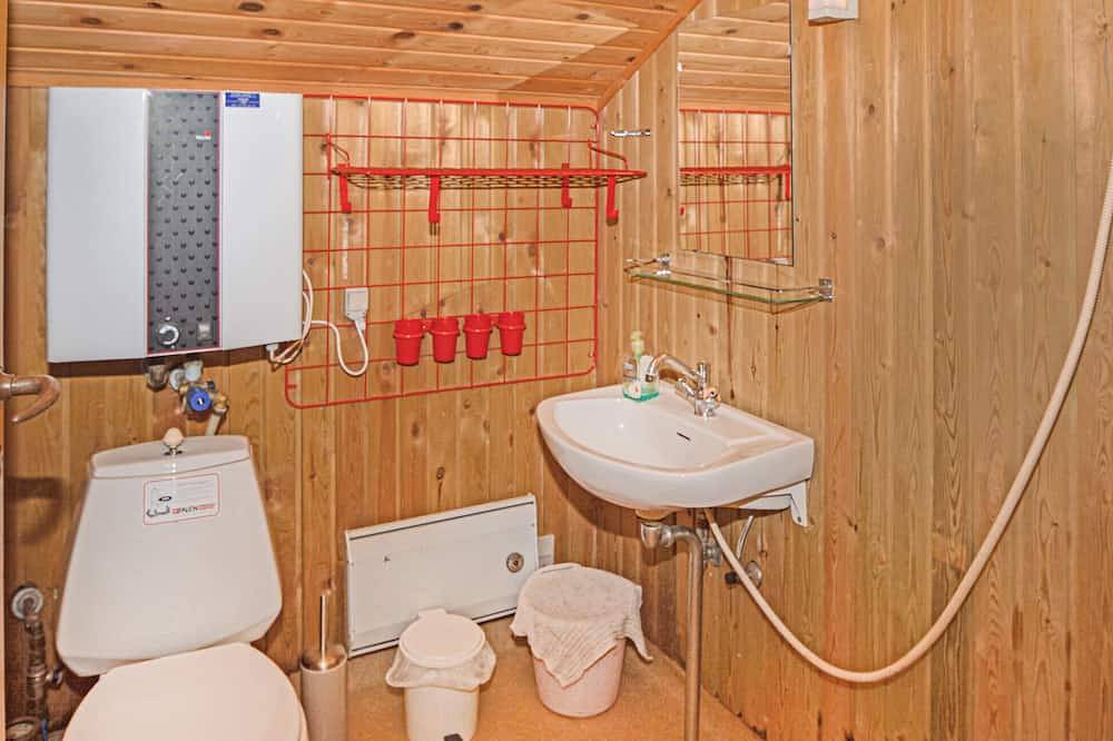 Gemütliches Haus in Hemmet mit Küche in Bork Havn, Ringkøbing Fjord