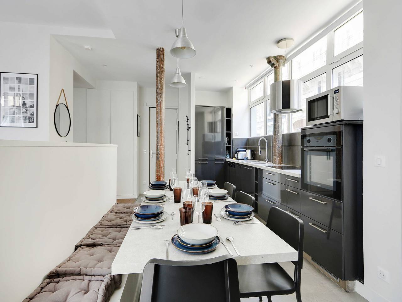 Entire apartment, Authentic Loft - 2Br/8P - Oberkampf in Paris, Ile de France