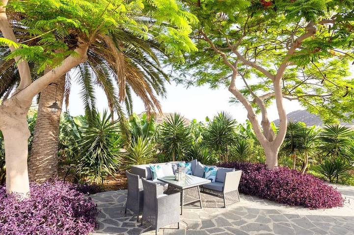 Gîte pour 5 personnes, avec balcon et jardin