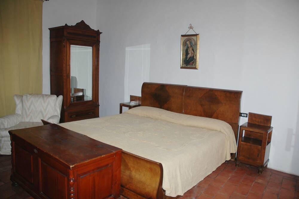 Antica casa di campagna recentemente restaurata - bellissimo giardino privato - panoramico in Pontassieve, Chianti