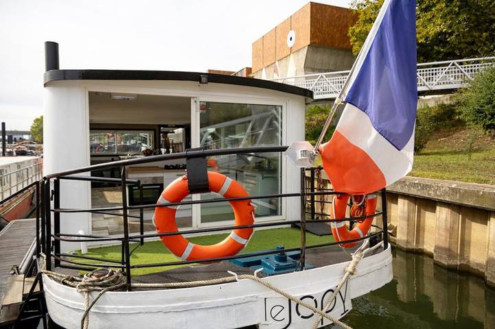 Bateau pour 2 personnes, avec terrasse et vue dans Île de France