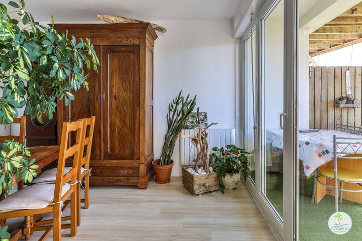 Gîte pour 4 personnes, avec piscine, adapté aux familles dans Biscarrosse (bourg) - 2