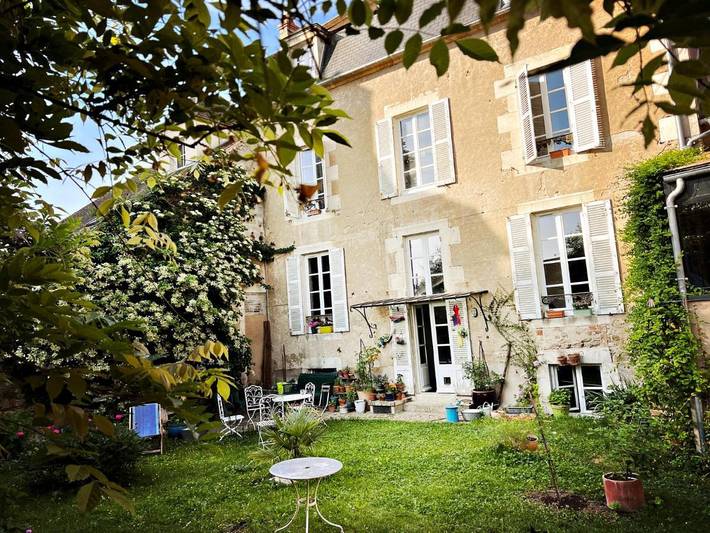 Chambre d’hôte pour 2 personnes, avec Terrasse ainsi que Jardin et Vue dans Annay-la-Côte