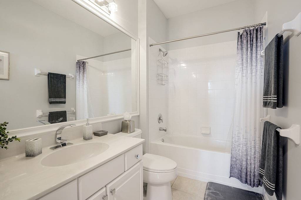 Ganze Wohnung, Coastal Luxury at Majestic Palms! in Iona, Southwest Florida