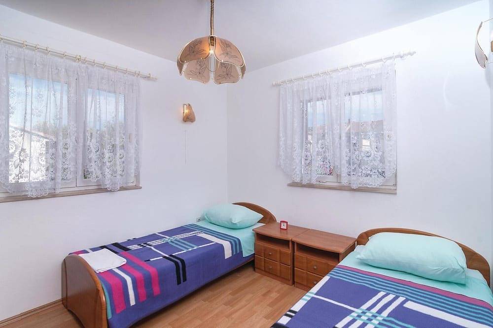 Apartamento entero, Bonito apartamento de 2 habitaciones en Supetar in Supetar, Brac