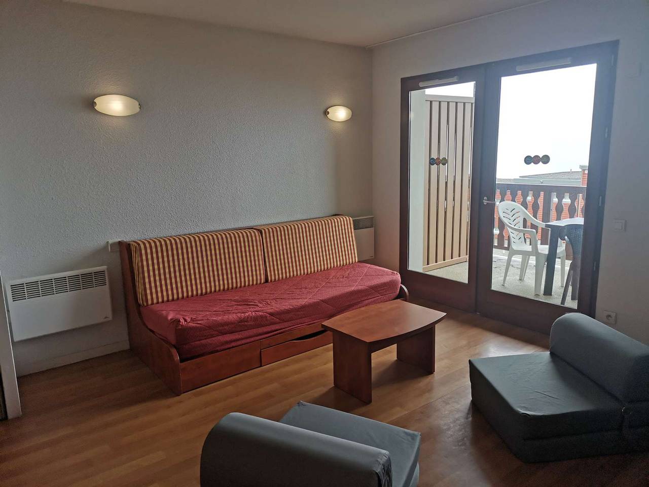 Ganzes Studio, Studio für 2+1 Kind, mit Parkplatz, Schwimmbad und Fitnessraum in La Mongie, Bagnères-de-Bigorre