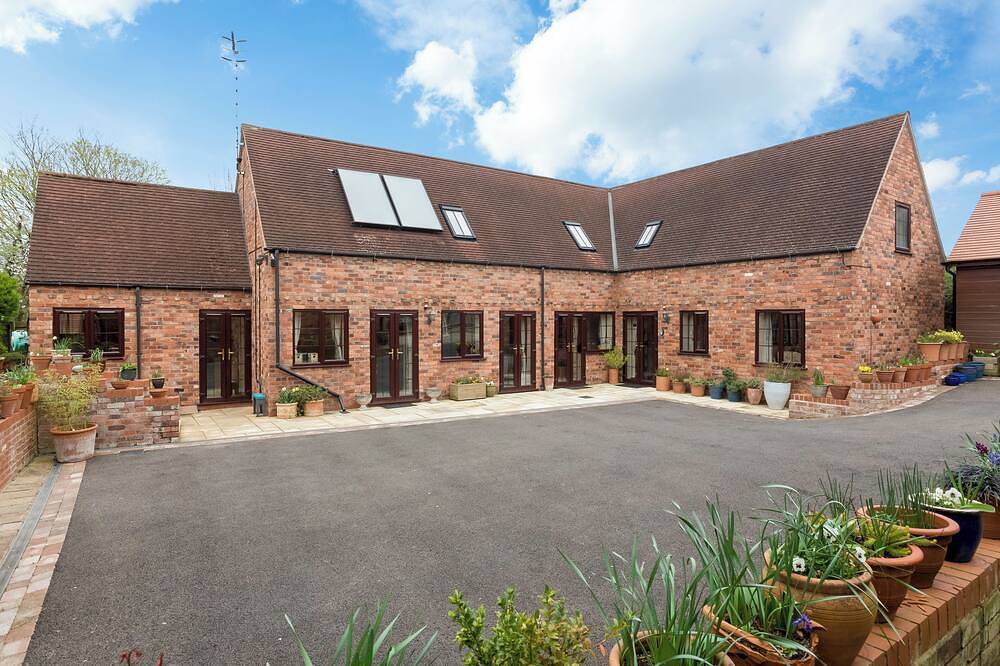 Unicorn Barn in Shottery, near Anne Hathaways Cottage in Stratford upon Avon, Warwickshire