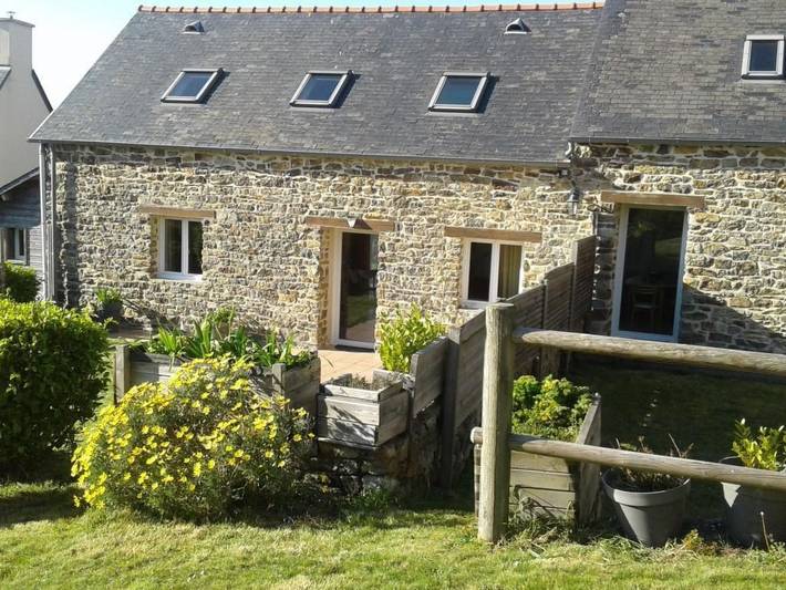 Maison de vacances pour 4 personnes, avec Terrasse ainsi que Jardin et Vue sur le lac à Plougastel-Daoulas
