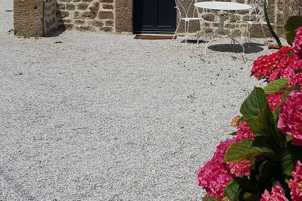 Charmant gîte authentique pour déconnecter à 2, entre Barfleur et St Vaast in Montfarville, Région de Cherbourg