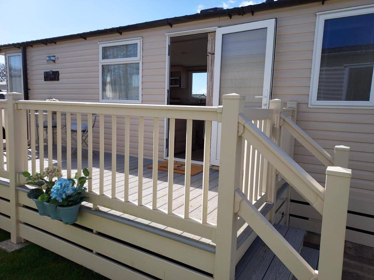 Shorefield Country Park Self-Catering Holiday Home in Milford-on-Sea, Hampshire
