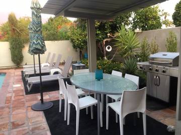 Vacation Home for 4 Guests in Palm Springs, Coachella Valley, Picture 3