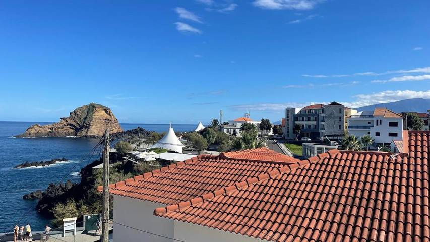 Gîte pour 3 personnes, avec bassin pour enfant et jardin ainsi que piscine et vue à Porto Moniz - 2