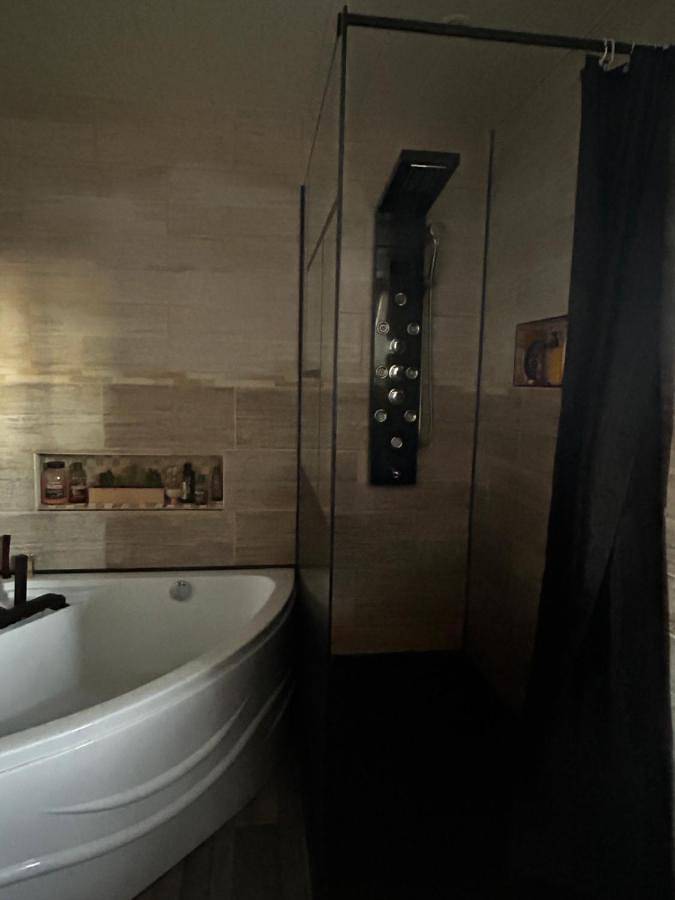 Gîte pour 2 personnes, avec Terrasse à Saint-Laurent-de-la-Prée - 2