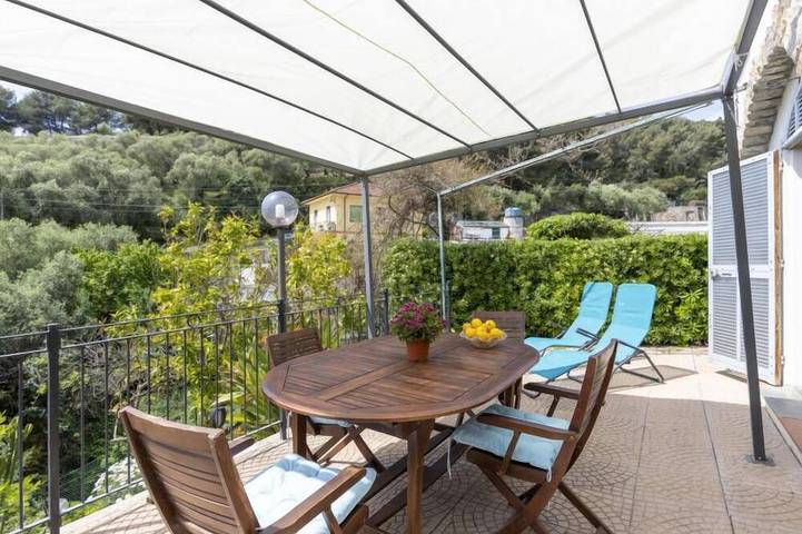Apartamento de vacaciones para 4 personas, con piscina además de jardín y terraza - 1