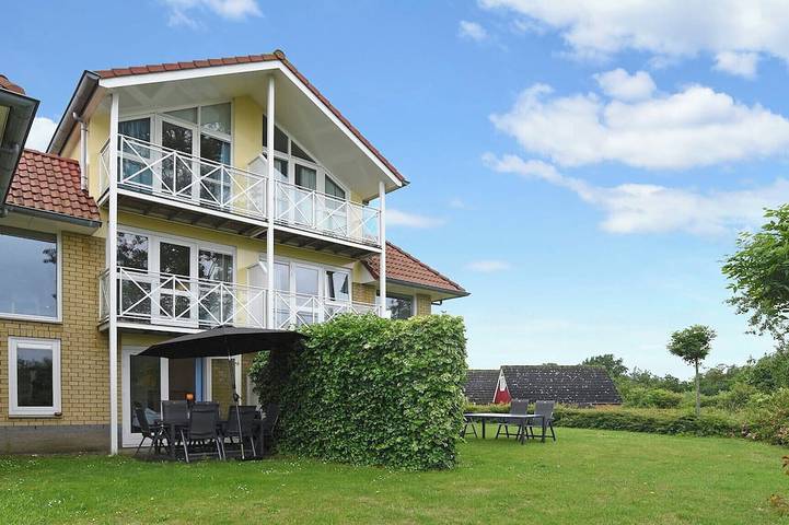 Gîte pour 8 personnes, avec sauna et balcon