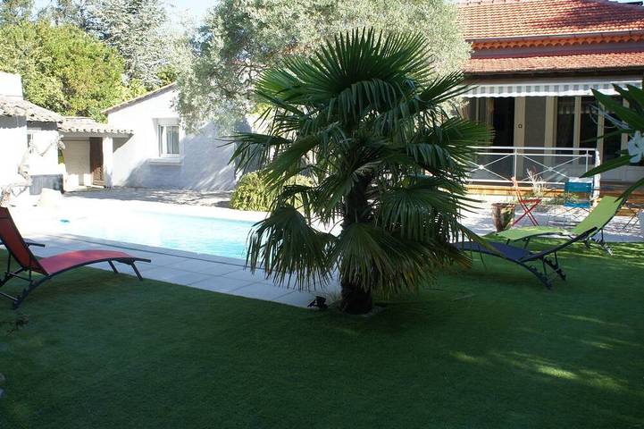 Villa pour 10 personnes, avec Terrasse et Jardin à L'Isle-sur-la-Sorgue