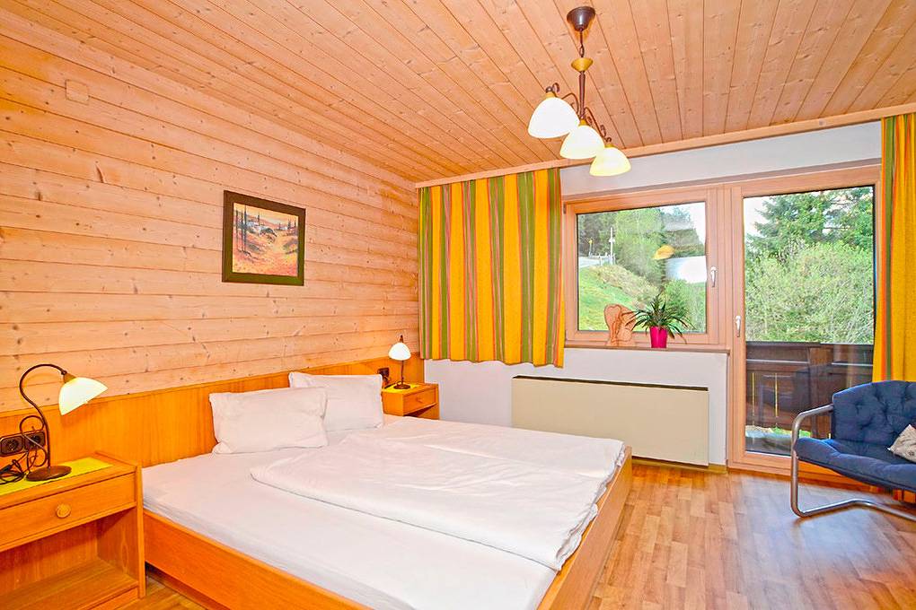 Hel ferielejlighed, Ferielejlighed for 5 personer med udsigt in Hintertux, Zillertal-Alperne