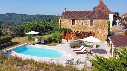 Cottage pour 6 personnes, avec piscine et terrasse à Calès