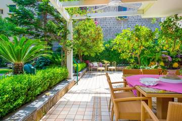 Villa for 10 People in Sorrento, Tyrrhenian Coast Campania, Photo 2