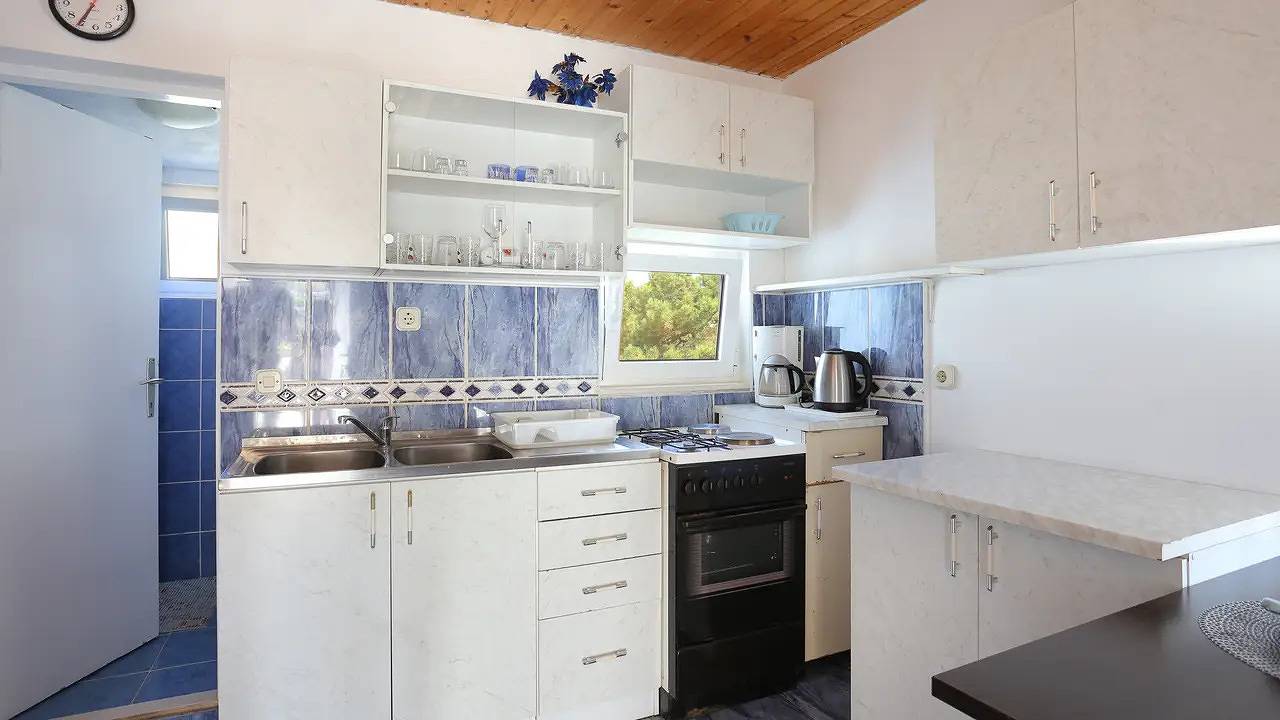Ganze Ferienwohnung, Ferienwohnung für 4 Personen (34 m²) in Sevid in Sevid, Split-Dalmatien