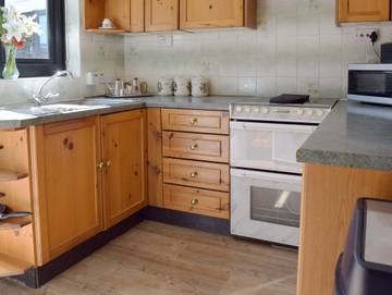 Cottage for 4 People in Burgh Castle, Great Yarmouth, Photo 2