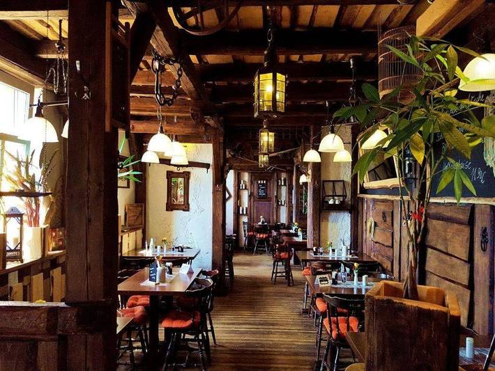 Gîte pour 3 personnes, avec terrasse à Leuna - 2