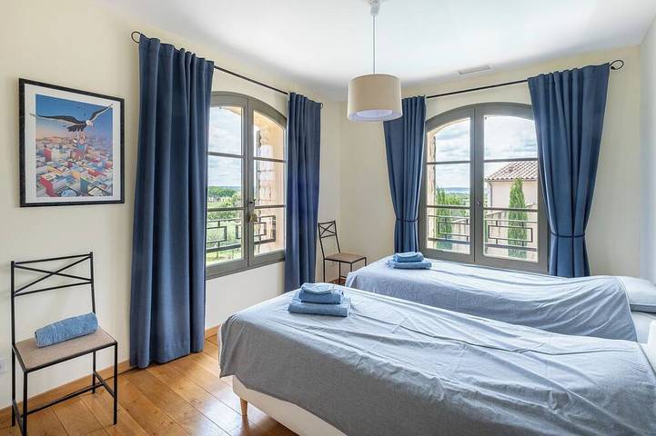 Location de vacances pour 8 personnes, avec Balcon ainsi que Jacuzzi et Jardin à Garrigues-Sainte-Eulalie - 2