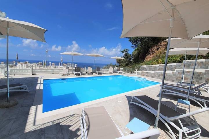 Holiday rental for 4 people, with Terrace and Garden as well as Pool in Tropea