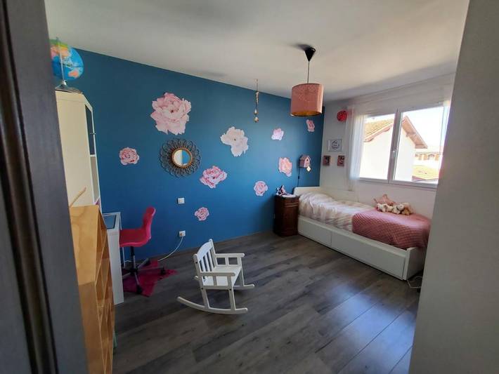 Location de vacances pour 12 personnes, avec terrasse et vue ainsi que piscine et jardin à Castelginest - 4