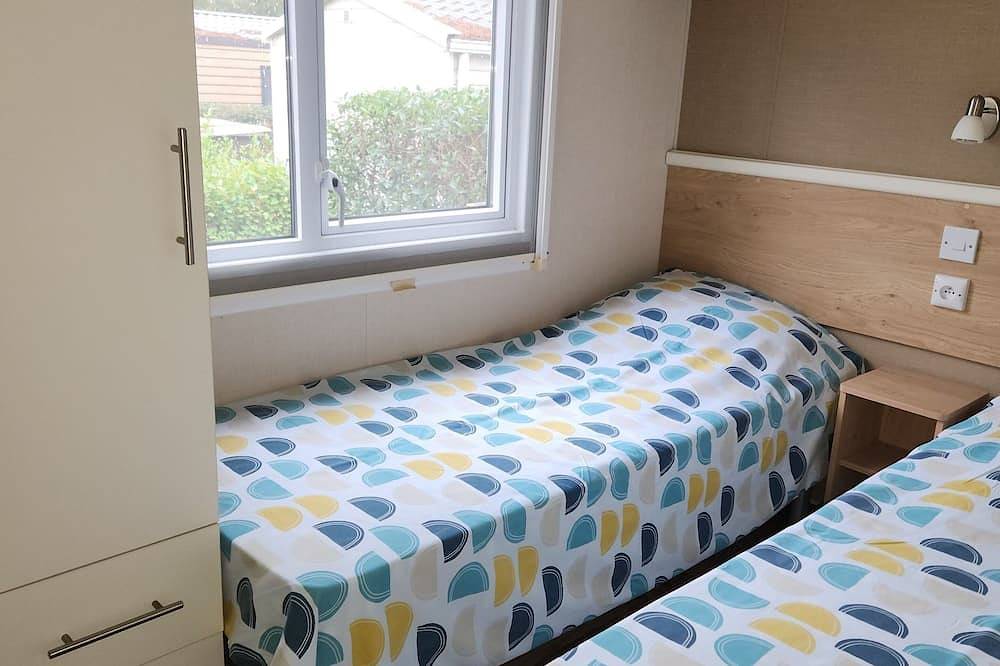 Mobilhome 3ch, 2 Sdb, grande terrasse, draps fournis in Pont-Aven, Région de Quimper