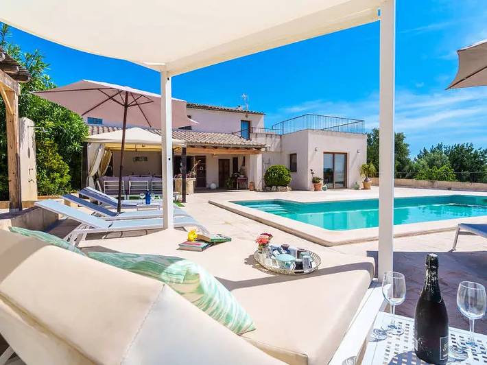 Villa für 8 Personen, mit Pool und Garten - 1